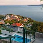 Appartamento With Pool Maraska *