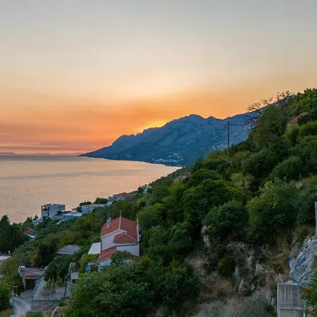 With Pool Maraska * Brela